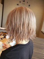 カミビトプラス 香芝店(KamiBito +plus)&nbsp;癖毛を活かしたゆるふわボブ