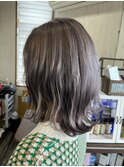 大人可愛いうるツヤ髪透明感外ハネミディグレージュ20代30代