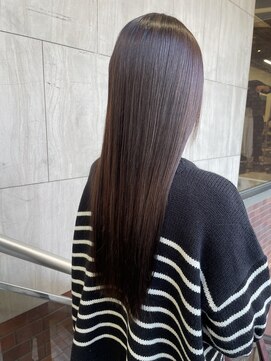 モア 下通店(MORE) ツヤツヤサラサラ　ロングヘア