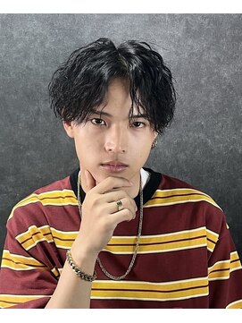 ライズ 綾瀬店(RISE) 【ツイストスパイラル】センターパート