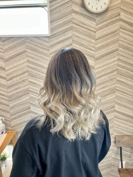テーラヘアープラス 木更津2号店(TELA HAIR+) ロングレイヤー