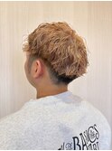 ブリーチカラー 酸性ツイストスパイラルパーマ