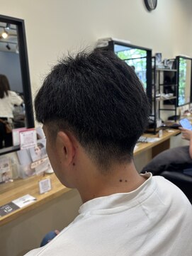 アルター(aL ter) 【メンズカット】ブルーブラック/フェザー パーマ/中島