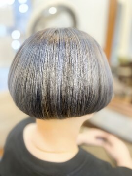 プリバート レディースツーブロックボブ