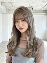 エイチ 大阪梅田(H)&nbsp;マッシュウルフボブパーマミルクティーベージュシルバーアッシュ