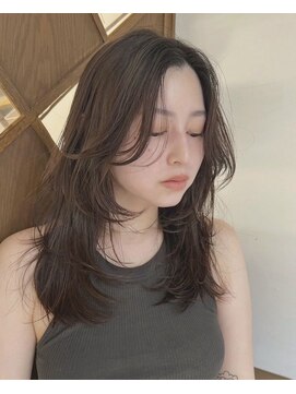 ラフ バイ マグ 南松本(R.A.F. by Mag) 大人可愛い◎セミロングレイヤー×顔周り小顔カット