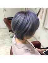 ビードロ 吉祥寺店(vi dro)&nbsp;【お客様スタイル】ライトブルー×ショート