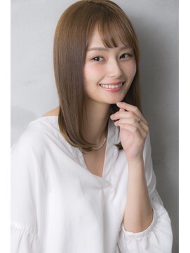 ノルン(NORN) ストレートミディ