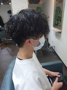 アヤメ(ayame) カジュアルパーマ_ショート_メンズ_【東久留米3】