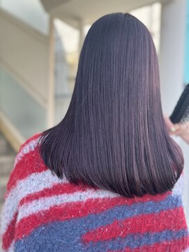 リーファ(reefur) 顔まわりレイヤーエモージュ小顔愛されピンクバイオレットカラー