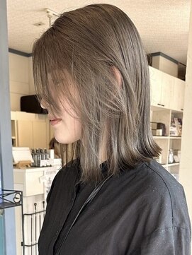 リトルガーデン(Little Garden) くすみグレージュで秋色に♪前下がりボブ/外ハネボブ/透明感