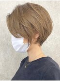 大人ショートボブヘア切りっぱなしボブ丸みショートヘア30代●