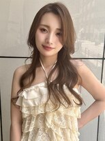 ディオ アンド ルーチェ(Dio&Luce)&nbsp;くびれロング×艶レイヤーで小顔見せ