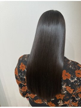 パドトロワ(Pas de trois) 髪質改善トリートメント【グラメント】極上の艶体験