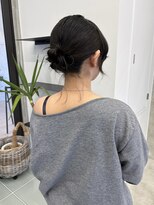 ウム(umu.)&nbsp;hair set ／ hair arrange ／ カチモリヘア ／ タイトシニヨン