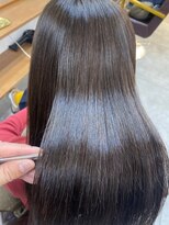 ランプ(Lamp) くびれレイヤー 白髪染め&白髪ぼかし/縮毛矯正と髪質改善