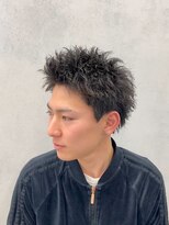 ルースト 南堀江店(ROOST)&nbsp;刈り上げセンターパート/波巻きツイストスパイラル/南堀江
