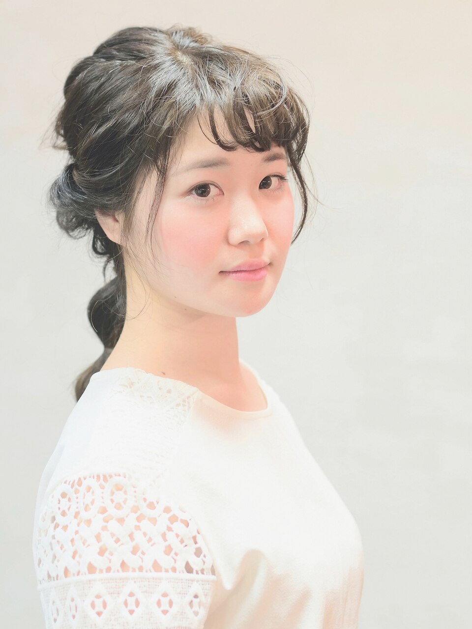 ヘアアレンジ】お団子おさげアレンジ：L004442025｜ザジヘアー(ZAZIE