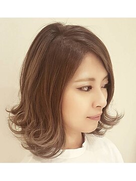 ザスタ(THESTA) THESTA hair style