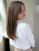 ルティア(Lutia) ナチュラルストレート クラシカル 大人かわいい★★