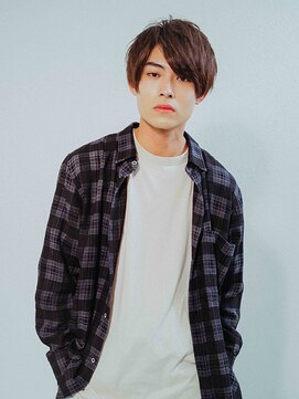 キリカ 中野(KIRIKA) スキンフェード/コンマヘア/アップバング/ツーブロックマッシュ