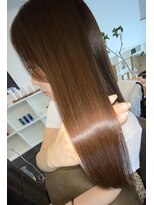 アールサロンプラスキャスパ 自由が丘(Rrsalon+CASPA) "圧倒的な艶感" 高濃度水素トリートメントミネコラ【髪質改善】