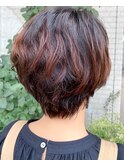 短めショートと美パーマ
