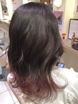 ルー(loup) カシスピンク/裾カラー/インナーカラー/髪質改善/暖色系カラー