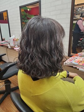 カットインタイム パーマスタイル