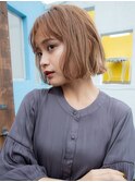 ハイトーンの柔らかいボブ