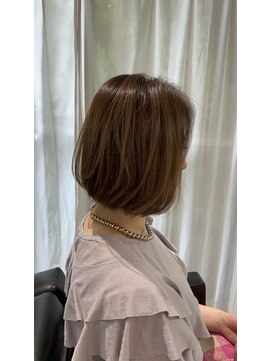 ツムグ 代官山店(TUMUGU) ショート大人ボブ白髪ぼかし30代40代50代60代代官山中目黒恵比寿