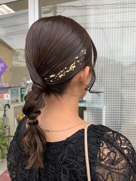 ヘアールーム ミルゥ(hair room MILOU) タイトな編みおろし