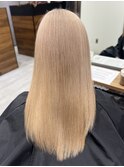ミルクティーベージュ