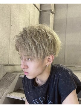 メンズサロン キング 梅田店(Men’s salon K!ng) 波巻きツイストスパイラルパーマ/フェザーパーマ/眉毛/メンズ