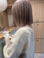 キキ(KIKI)&nbsp;ハイトーンボブ