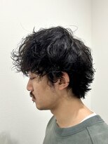 ヒュイル バイ ニアウ(Hwyl by Niau) 波巻きスパイラルパーマメンズカットパーマシャドウパーマ