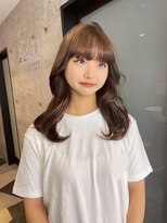 ジーナ 名駅(XENA.) 《YURI122》ミルクティーベージュ/ベージュカラー/ブリーチ1回