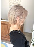 レイヤーボブ×プラチナブロンド