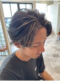 センターパート×ホワイトメッシュ