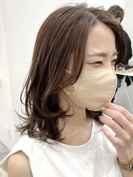 コンティロミー(CONTI ROMMY.) 20代~50代☆ミディアムレイヤーカット◎髪質改善くびれヘア