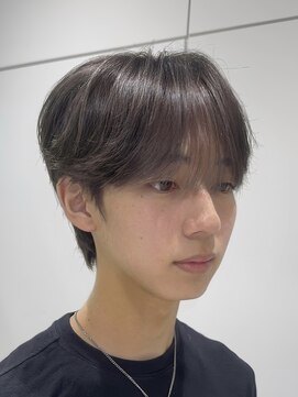 ノラ シンディ(NORA CYNDY) ダークグレージュシースルーマッシュ毛流れセンターパートメンズ