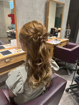 アフィナー(Afinar) 【横浜駅/横浜西口】ヘアセット