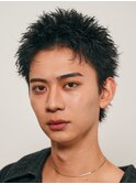 心斎橋スパイキーショートビジネスヘアフェザーショートパーマ 