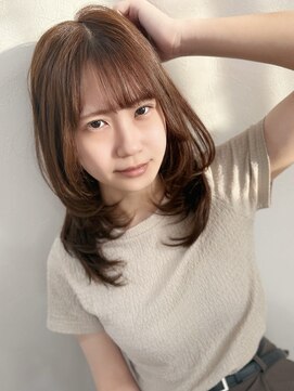 キンヘアストア(KIN hair store) 柔らかく流れるレイヤーロング