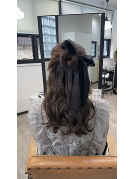 ヘアーサロンライト(hair salon Light) ハーフアップカチモリヘア