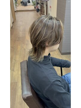 シェアサロンシエナ(share salon SCENA) ウルフカット×ハイライト