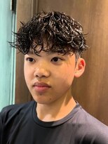 モナン(monan)&nbsp;キッズカットダウンバングキッズパーマスペインカール男の子