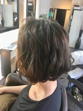 ロンド(Le rond) スローカラーで綺麗な外国人風なボブに