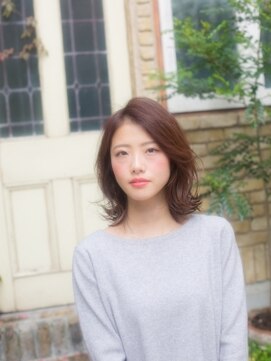 エマージュ 武蔵小杉(Emerge) 似合わせふわふわミディ[武蔵小杉駅]