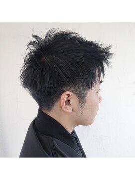 アドナインス(Add9) 爽やかツーブロック ナチュラル束感ショート【伊勢崎市】